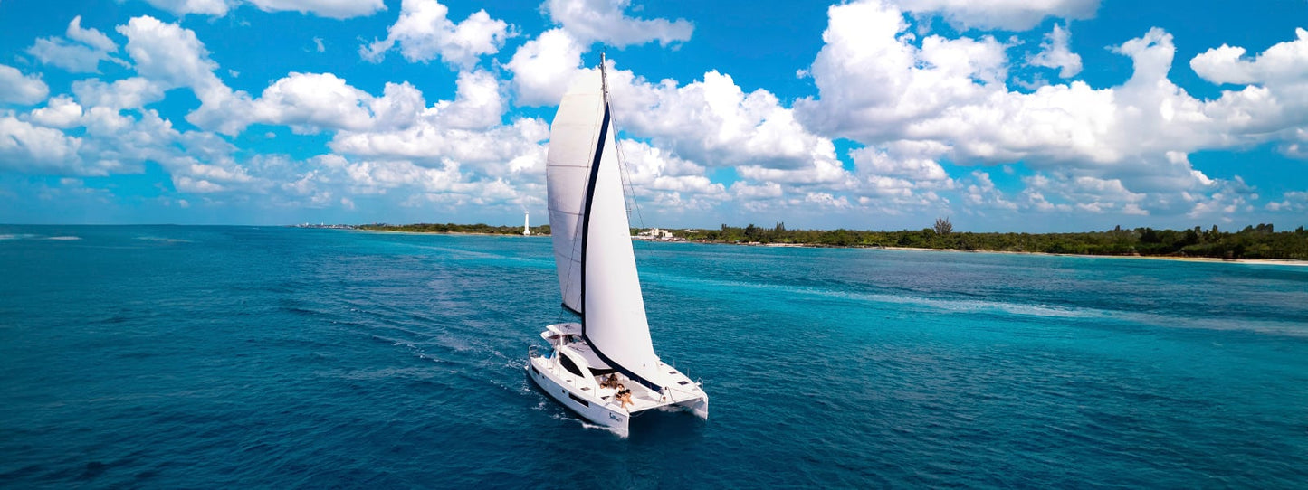 Cancun - Cozumel Luxury Sailing & Snorkeling